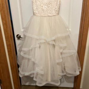 FLOWER GIRL OR FIRST COMMUNION, SIZE 10